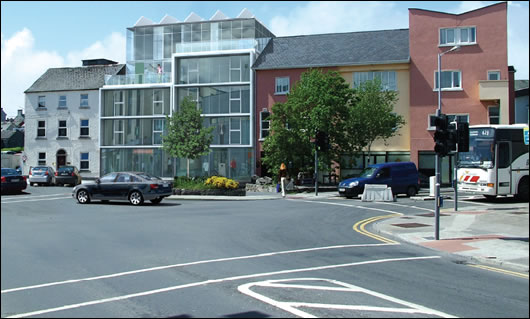 Provis computer Render A computer rendering by Proviz reveals the attractive façade that the finished building will presen